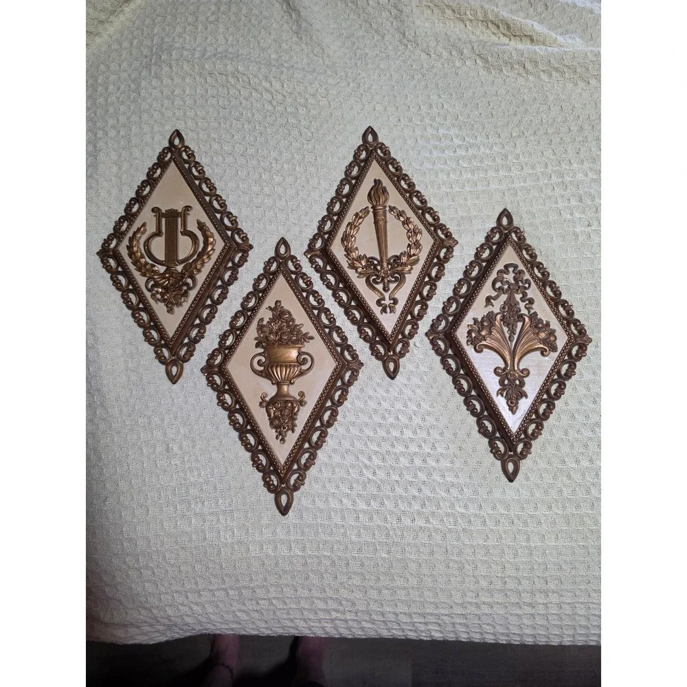 Vintage 1971 Homco Gold Diamond Wall Plaques Set of 4 Lyre Torch Urn 7226